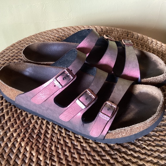 Birkenstock Shoes - Birkenstock Florida Women’s Sandals Size 40 Gemma Red - looks shimmering pink